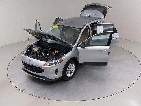 Certified 2022 Ford Escape SE AWD/4WD image 41