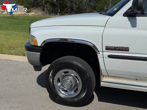 Used 1999 Dodge Ram 2500 Truck 4x4 Quad Cab image 10