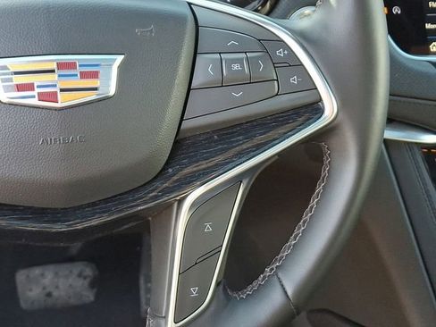 Certified 2025 Cadillac XT5 Premium Luxury image 21