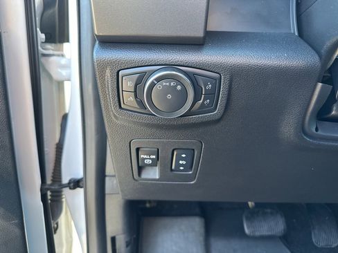 Used 2018 Ford F150 XLT w/ Equipment Group 302A Luxury image 13