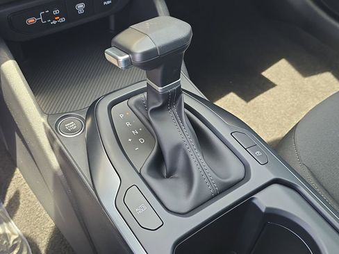 New 2026 Kia K4 FWD image 25