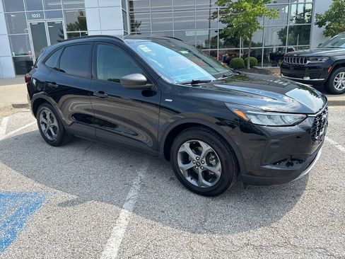Used 2025 Ford Escape ST-Line FWD image 36