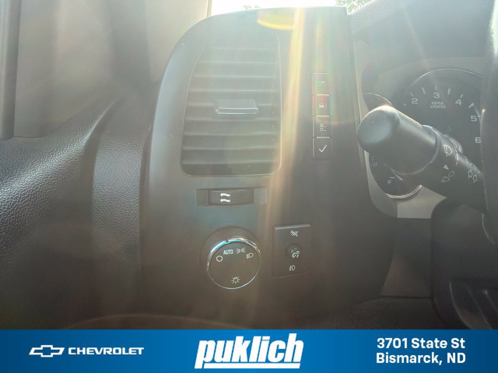 Used 2007 Chevrolet Silverado 2500 LT w/ 1LT Convenience Package AWD/4WD image 12