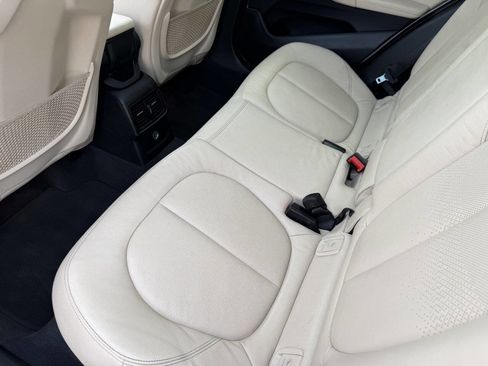 Used 2017 BMW X1 xDrive28i image 23