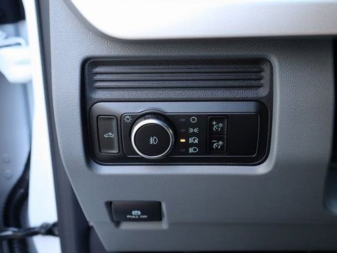 New 2026 Ford F350 4x4 SuperCab Super Duty image 33