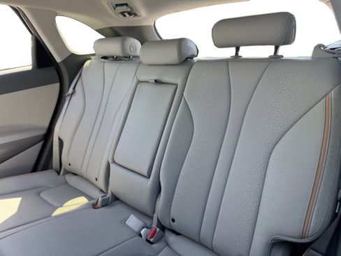 Used 2020 Hyundai Nexo Limited FWD image 13
