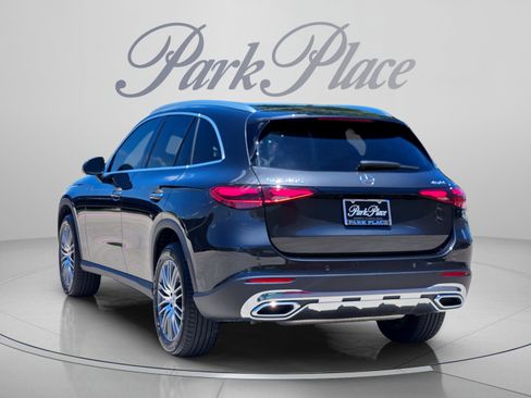 Used 2026 Mercedes-Benz GLC 300 4MATIC image 5