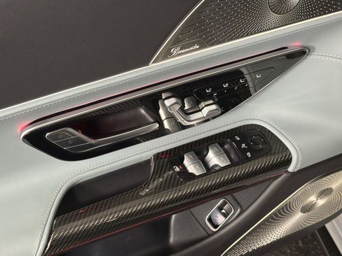 Used 2022 Mercedes-Benz SL 63 AMG 4MATIC w/ AMG Aerodynamic Package image 28