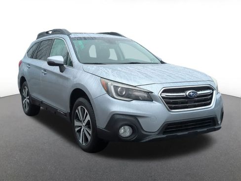 Used 2019 Subaru Outback 2.5i Limited image 8