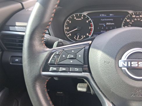 Used 2024 Nissan Altima 2.5 SR w/ SR Premium Package FWD image 20