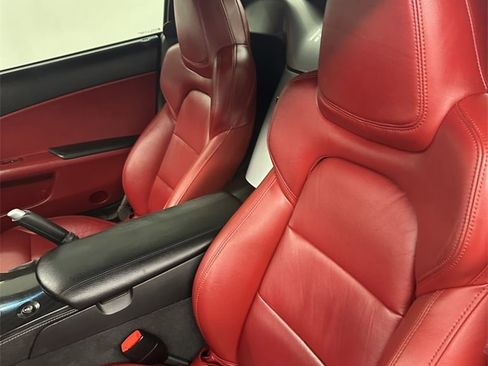 Used 2012 Chevrolet Corvette Grand Sport w/ 2LT Preferred Equipment Group image 12