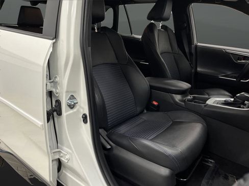 Used 2021 Toyota RAV4 XSE image 30