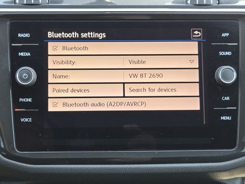 Used 2018 Volkswagen Tiguan SEL AWD/4WD image 7