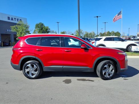 Used 2023 Hyundai Santa Fe SEL image 2