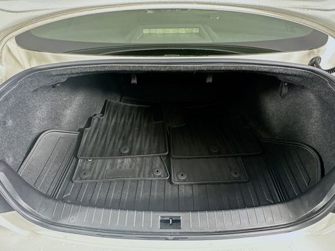 Used 2019 INFINITI Q50 Luxe w/ Essential Package (3.0T Luxe) image 30