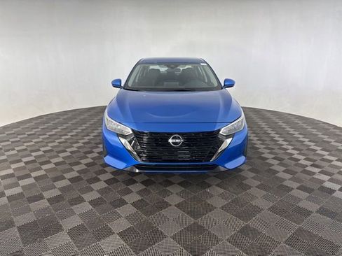 Used 2025 Nissan Sentra SV image 2