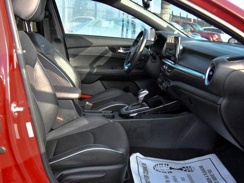 Used 2024 Kia Forte GT-Line image 43