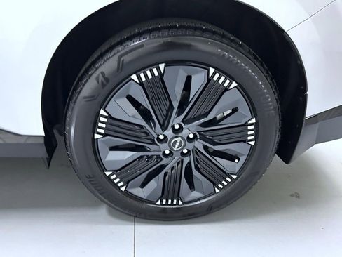 Used 2025 Nissan Murano Platinum w/ Cargo Package image 22