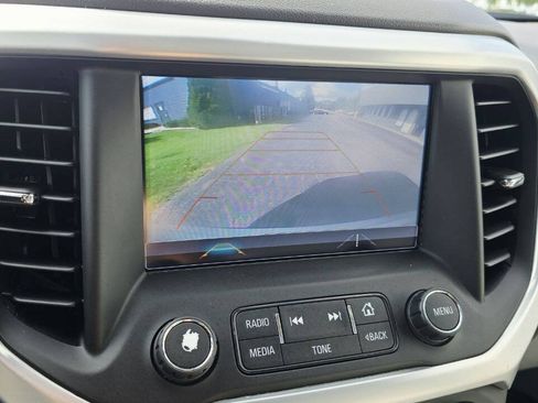 Used 2018 GMC Acadia SLT w/ LPO, Floor Liner Package AWD/4WD image 25