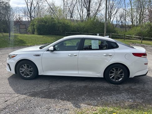Used 2019 Kia Optima LX image 7