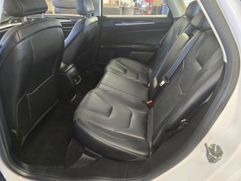 Used 2018 Ford Fusion Titanium AWD/4WD image 11