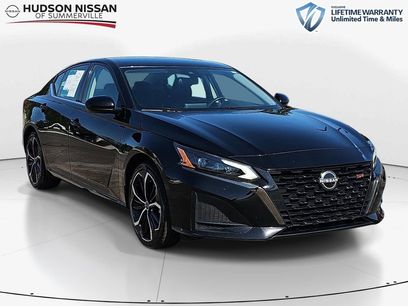 Used 2024 Nissan Altima 2.5 SR
