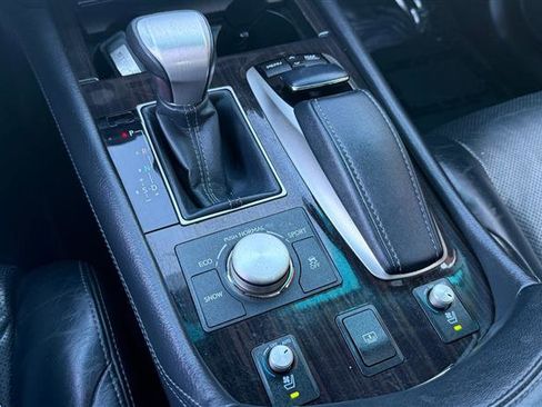 Used 2013 Lexus LS 460 w/ Comfort Pkg image 40