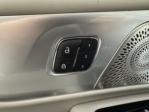 New 2026 Lincoln Nautilus Reserve AWD/4WD image 39
