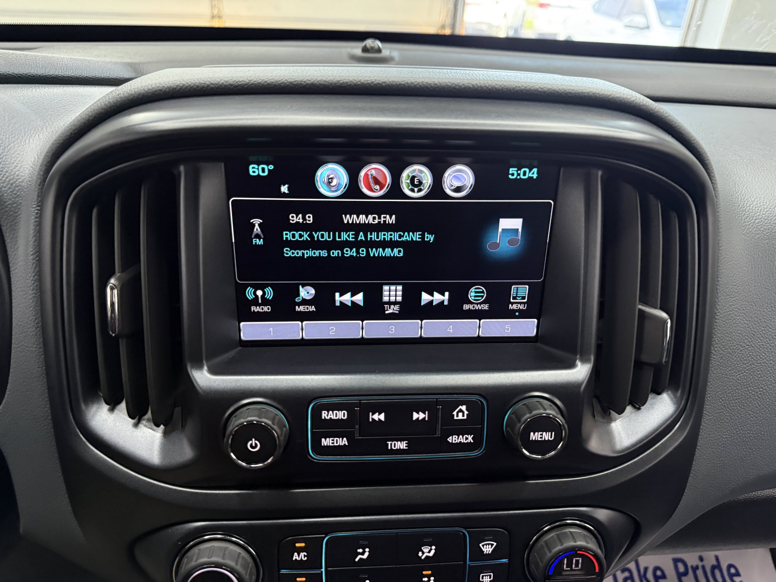 Used 2017 Chevrolet Colorado Z71 AWD/4WD image 17