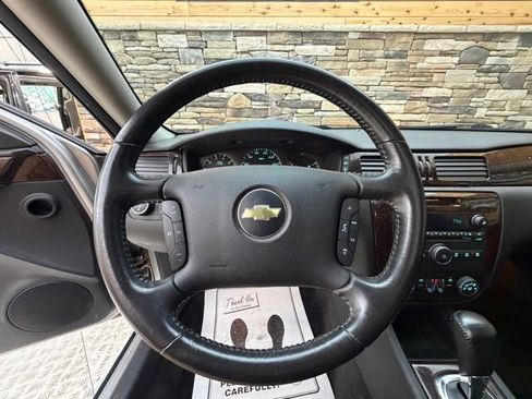 Used 2012 Chevrolet Impala LT w/ LT Sunroof Package FWD image 20