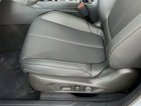 New 2026 Subaru Outback Limited image 21