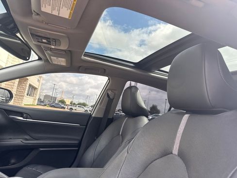 Used 2023 Toyota Camry XSE w/ Navigation Package FWD image 11