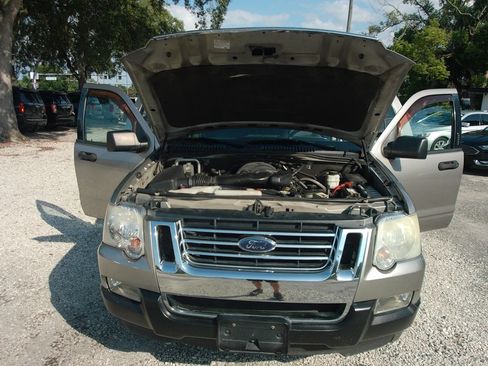 Used 2008 Ford Explorer Sport Trac XLT AWD/4WD image 36