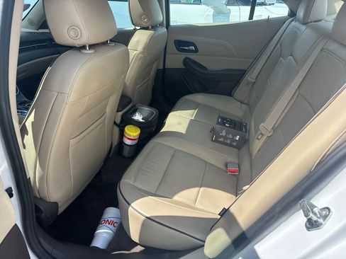 Used 2015 Chevrolet Malibu LTZ FWD image 5