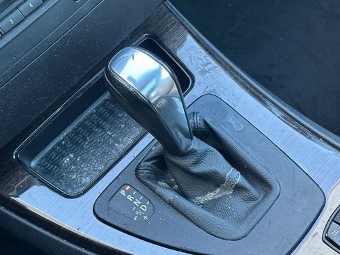 Used 2011 BMW 328i Coupe image 22