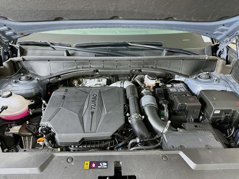 Used 2025 Hyundai Santa Fe SEL image 33