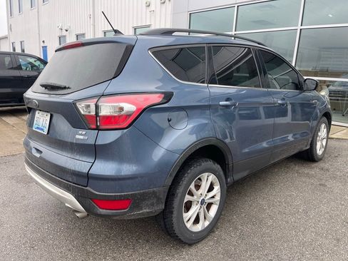 Used 2018 Ford Escape SE w/ SE Sync 3 Package image 3