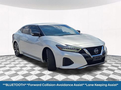 Used 2023 Nissan Maxima SV w/ Floor Mat Group FWD image 7