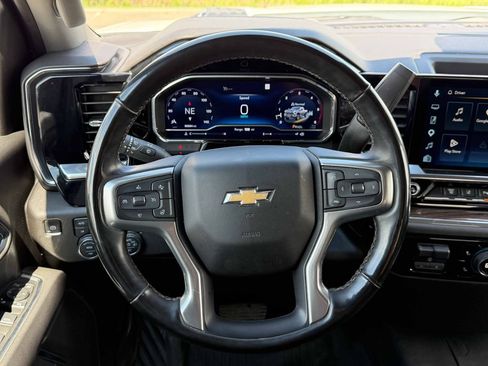 Used 2025 Chevrolet Silverado 3500 LT w/ All Star Edition AWD/4WD image 32