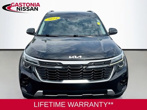Used 2024 Kia Seltos S FWD image 2