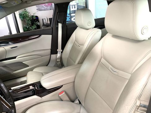 Used 2016 Cadillac XTS Luxury AWD/4WD image 10