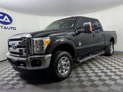 Used 2015 Ford F250 Lariat w/ Chrome Package image 25