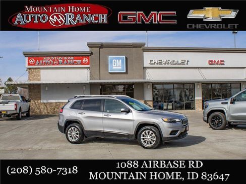 Used 2020 Jeep Cherokee Latitude w/ Cold Weather Group image 1