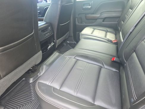 Used 2017 GMC Sierra 2500 Denali w/ Duramax Plus Package AWD/4WD image 13