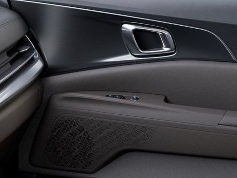 New 2026 Kia Carnival LXS FWD image 25
