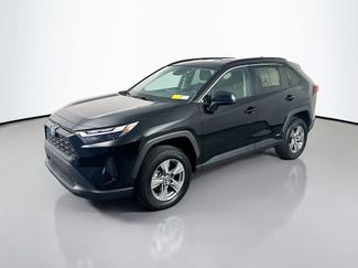 Used 2023 Toyota RAV4 LE AWD/4WD video 3