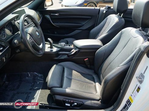 Used 2017 BMW 230i xDrive Convertible AWD/4WD image 18