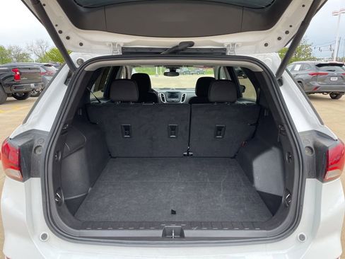 Used 2024 Chevrolet Equinox LT AWD/4WD image 13
