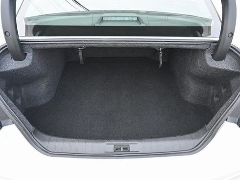 Used 2023 Nissan Maxima SL image 22