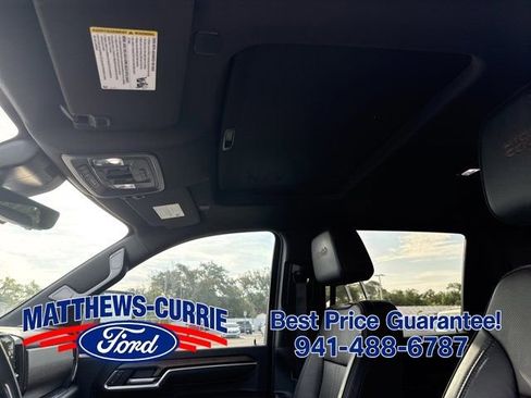 Used 2024 Chevrolet Silverado 3500 High Country w/ Technology Package AWD/4WD image 11